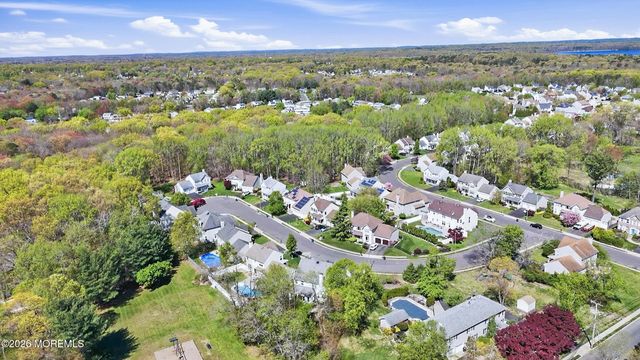 7 Dayna Court, Howell, NJ 07731