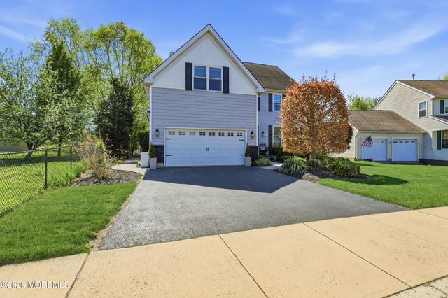 7 Dayna Court, Howell, NJ 07731