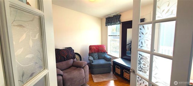 747 W Heritage Loop, Sequim, WA 98382