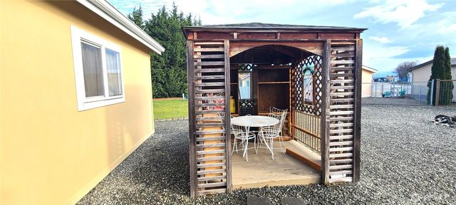 747 W Heritage Loop, Sequim, WA 98382