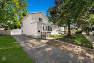834 Spruce Street, Aurora, IL 60506