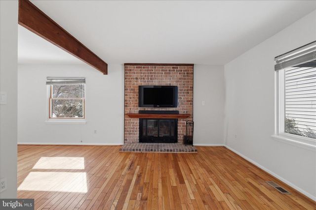 10858 PARCEL CT, Oakton, VA 22124