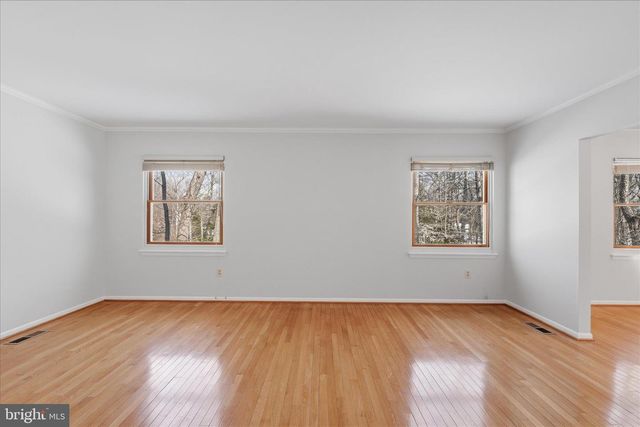 10858 PARCEL CT, Oakton, VA 22124