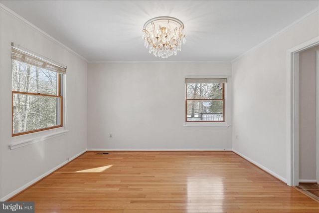 10858 PARCEL CT, Oakton, VA 22124