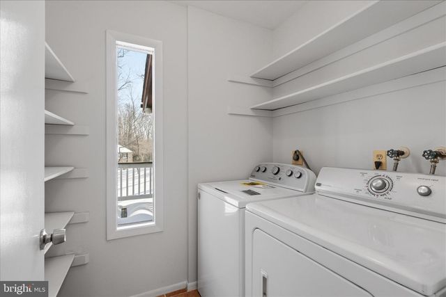 10858 PARCEL CT, Oakton, VA 22124