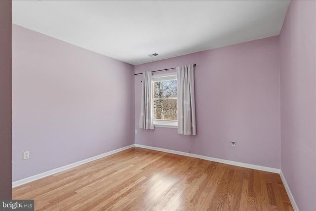 10858 PARCEL CT, Oakton, VA 22124