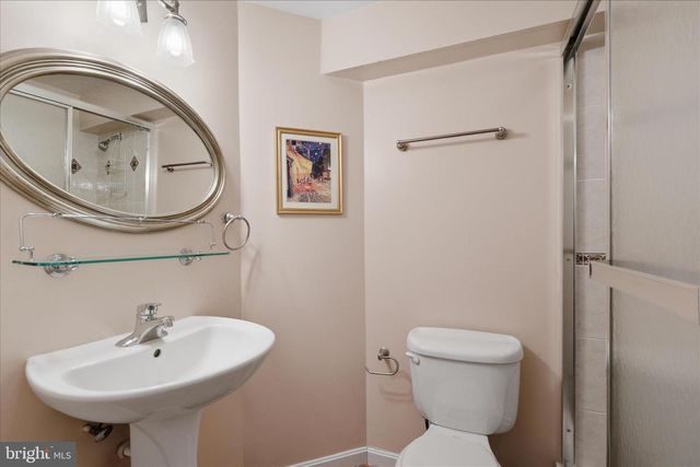 10858 PARCEL CT, Oakton, VA 22124