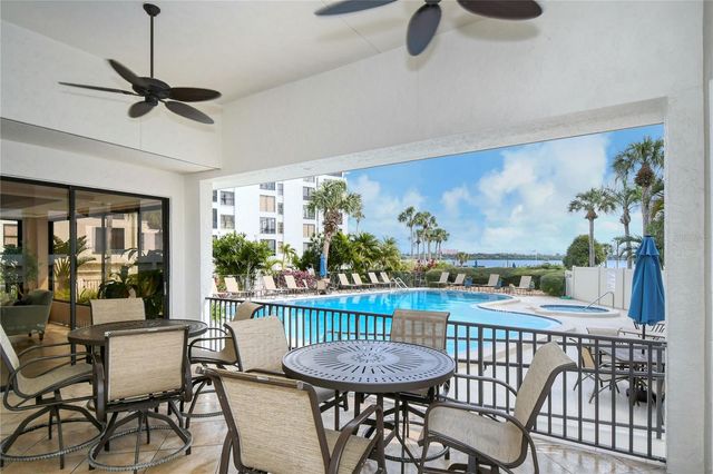 8735 MIDNIGHT PASS ROAD 105B, Sarasota, FL 34242