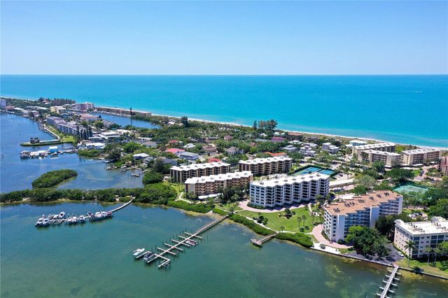 8735 MIDNIGHT PASS ROAD 105B, Sarasota, FL 34242