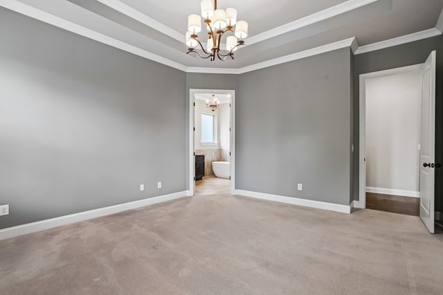2504 Waldorf Ln, Thompsons Station, TN 37179