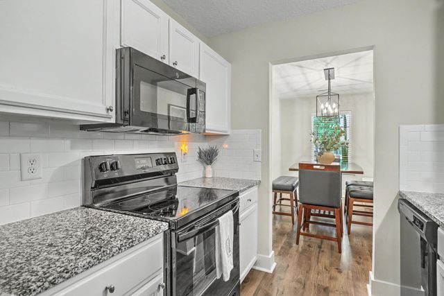 7868 Montview Road, North Charleston, SC 29418