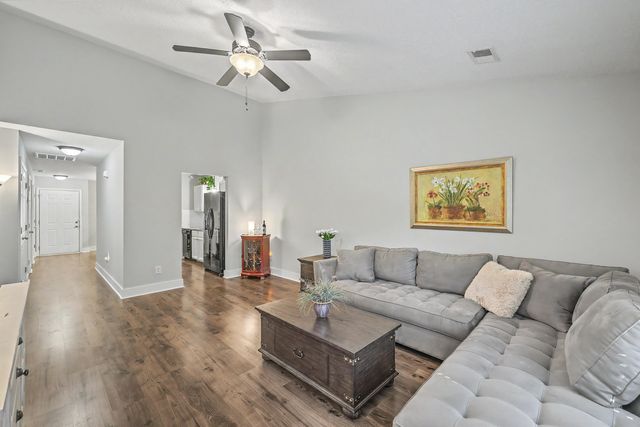 7868 Montview Road, North Charleston, SC 29418