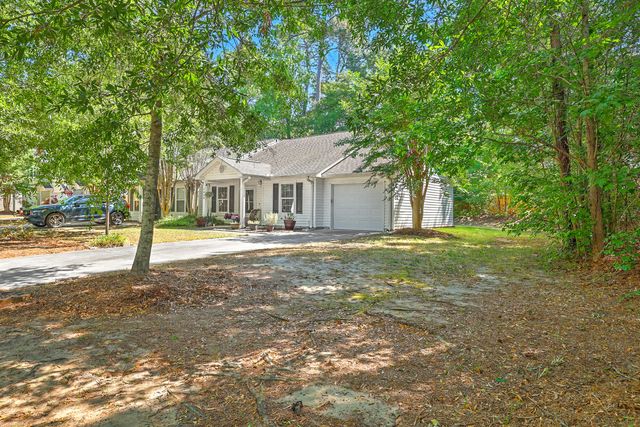7868 Montview Road, North Charleston, SC 29418