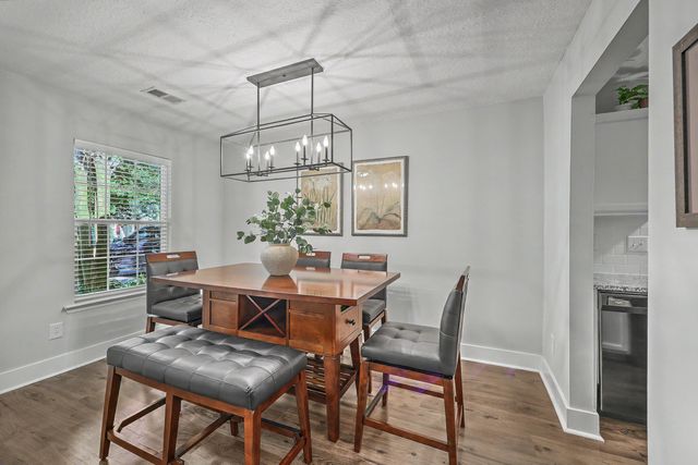 7868 Montview Road, North Charleston, SC 29418