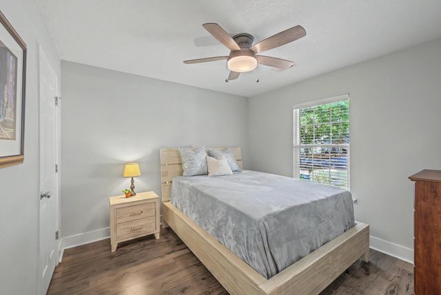 7868 Montview Road, North Charleston, SC 29418