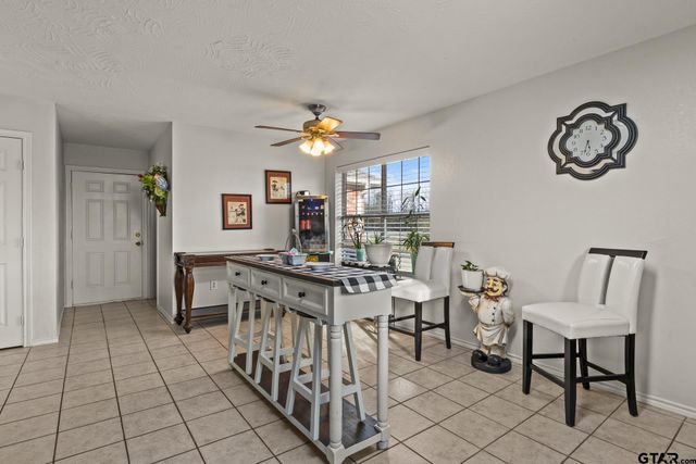 2927 Old Paris Road, Mt Pleasant, TX 75455