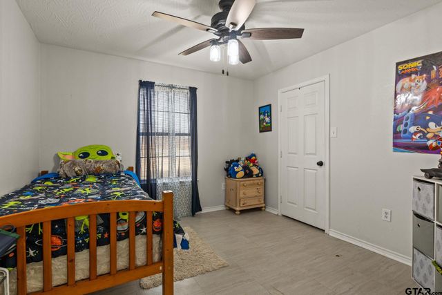 2927 Old Paris Road, Mt Pleasant, TX 75455