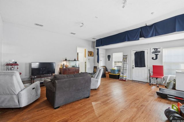 7708 Linkwood, San Antonio, TX 78240