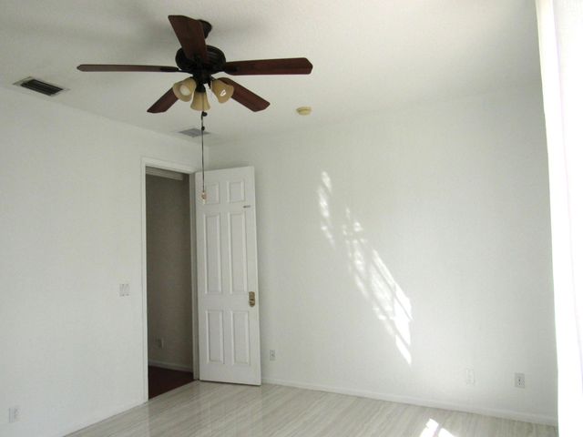 158 Bella Vista Way, Royal Palm Beach, FL 33411