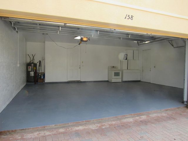 158 Bella Vista Way, Royal Palm Beach, FL 33411