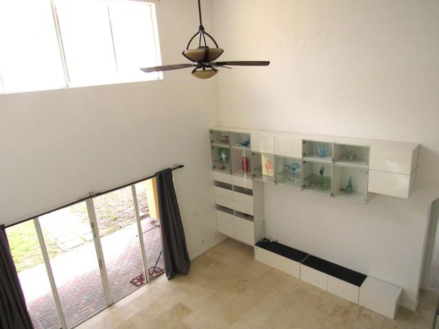 158 Bella Vista Way, Royal Palm Beach, FL 33411