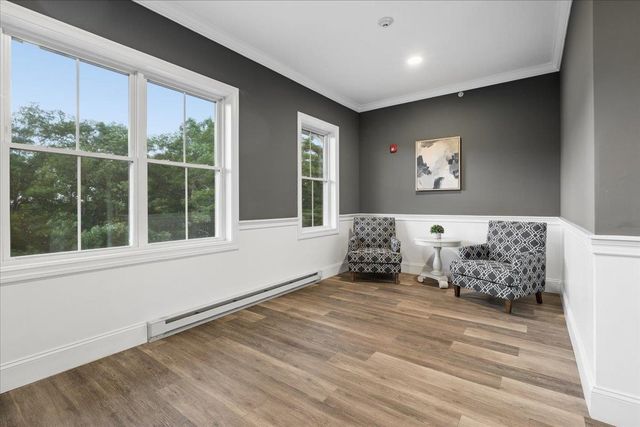 2 Henry David Dr Unit 406, Nashua, NH 03062