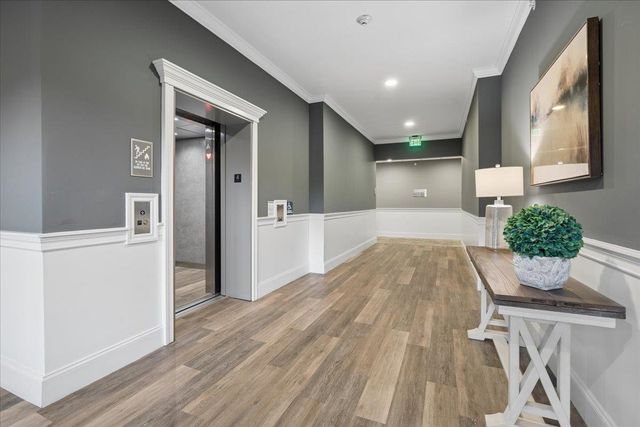 2 Henry David Dr Unit 406, Nashua, NH 03062