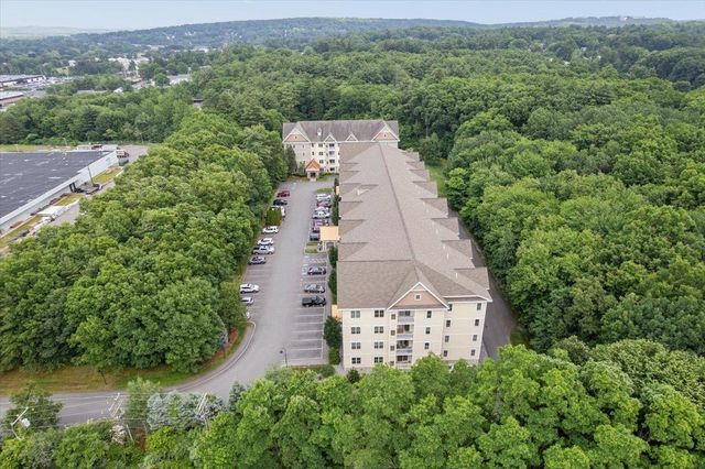 2 Henry David Dr Unit 406, Nashua, NH 03062