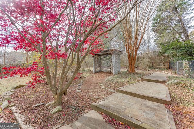 3010 Ashdowne Court, Snellville, GA 30078