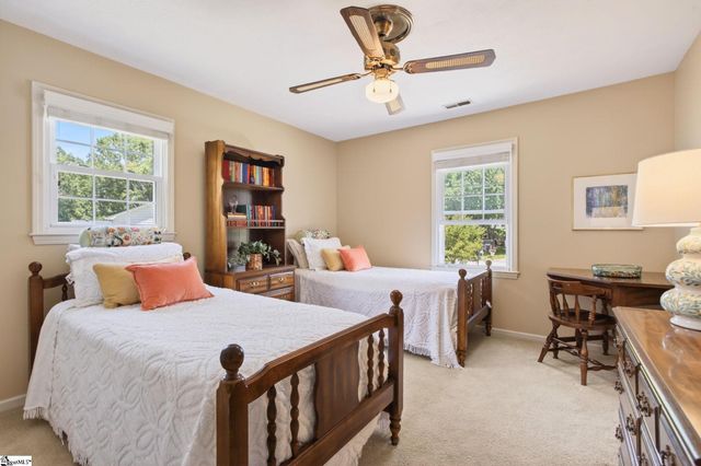 6 Royal Oak Court, Greenville, SC 29607
