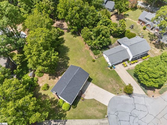 6 Royal Oak Court, Greenville, SC 29607