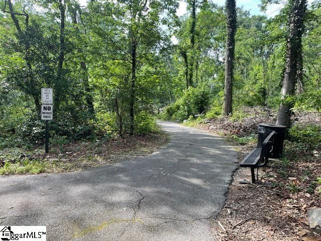 6 Royal Oak Court, Greenville, SC 29607