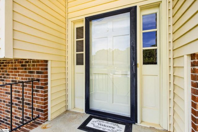 6 Royal Oak Court, Greenville, SC 29607