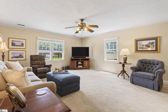 6 Royal Oak Court, Greenville, SC 29607