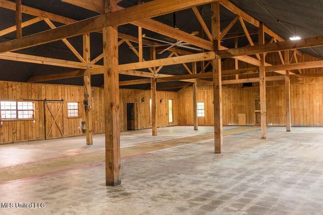 2467 S Highway 43 S, Picayune, MS 39466
