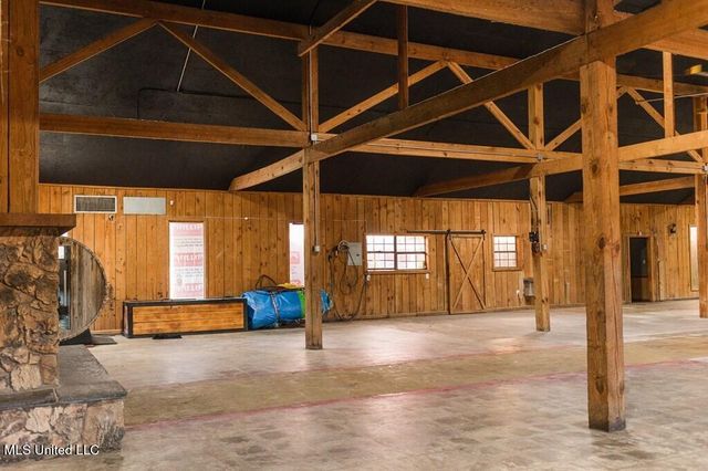 2467 S Highway 43 S, Picayune, MS 39466
