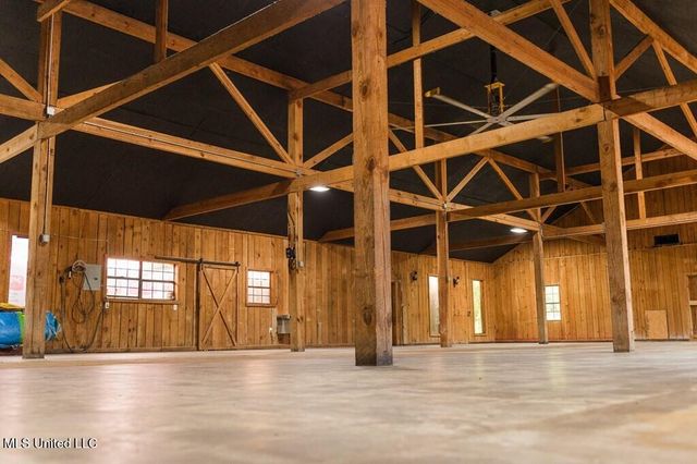 2467 S Highway 43 S, Picayune, MS 39466