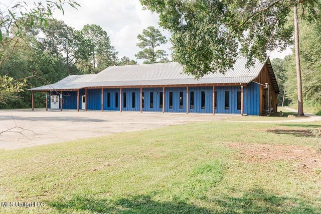2467 S Highway 43 S, Picayune, MS 39466