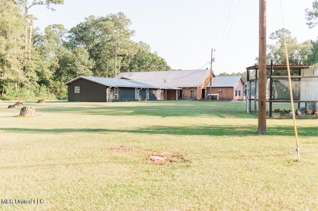 2467 S Highway 43 S, Picayune, MS 39466