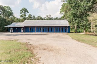 2467 S Highway 43 S, Picayune, MS 39466
