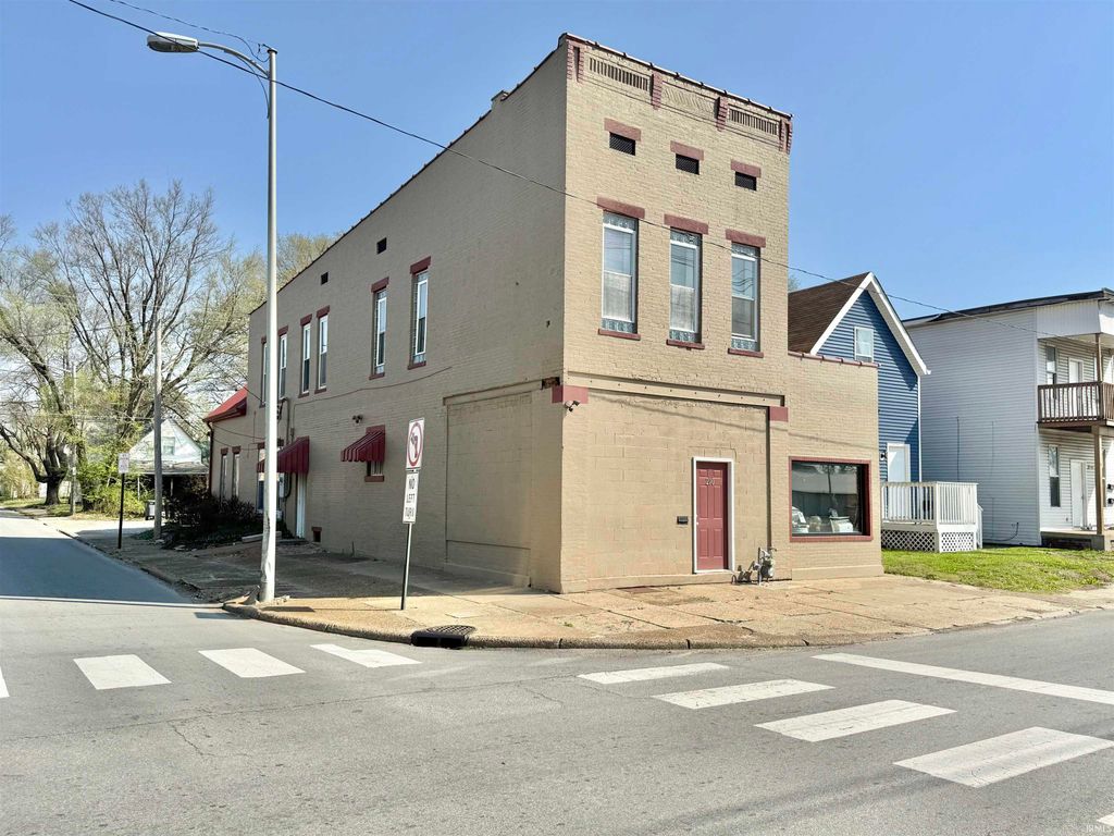 200 E Columbia Street, Evansville, IN 47711
