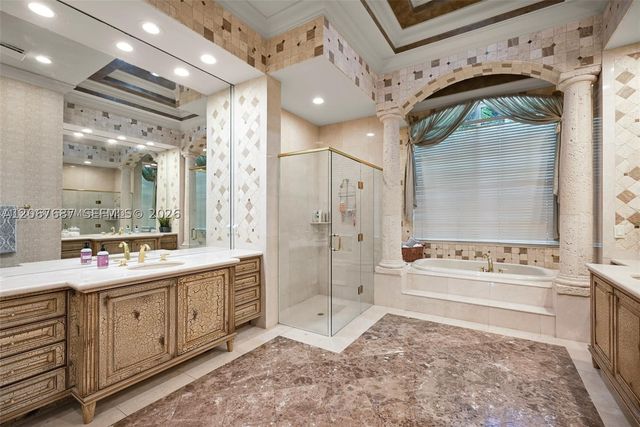 10430 Kestrel St, Plantation, FL 33324