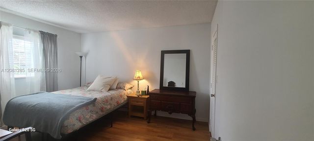 424 N Riverside Drive 205, Pompano Beach, FL 33062