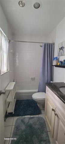 424 N Riverside Drive 205, Pompano Beach, FL 33062