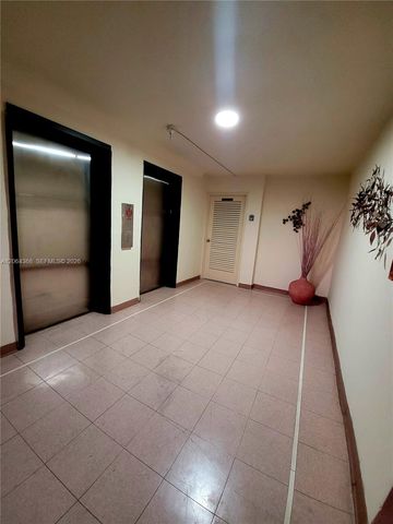 3030 Marcos Dr T301, Aventura, FL 33160