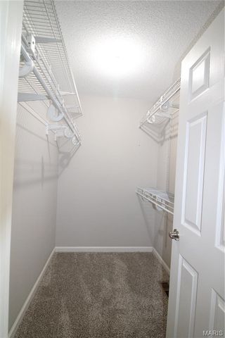 15022 Baxter Village Drive, Chesterfield, MO 63017