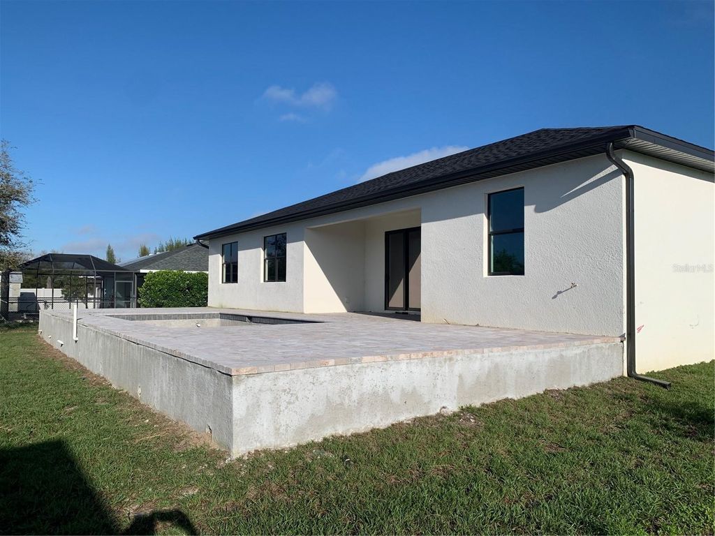 Image 4 of property listing at 15619 STAUNTON CIRCLE, Port Charlotte, FL 33981