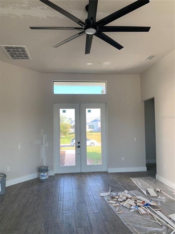 Image 7 of property listing at 15619 STAUNTON CIRCLE, Port Charlotte, FL 33981