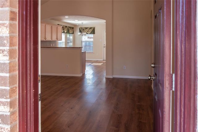 10214 Mills Run Drive, Houston, TX 77070