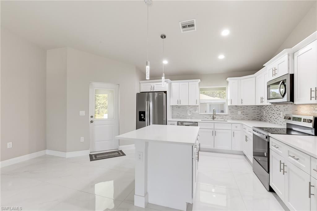 1893 Weldon AVE, LEHIGH ACRES, FL 33972 — photo 5